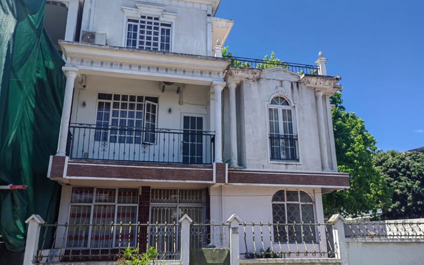 For sale big house at Sandapa St, Port Louis.