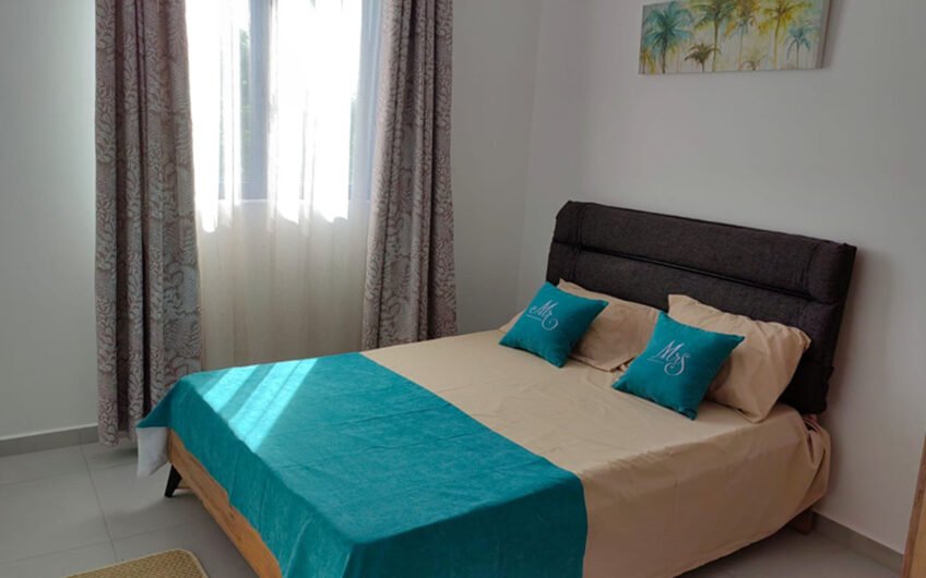 For long term rental 3-bedroom apartment at Morcellement Green Creek, Flic en Flac.