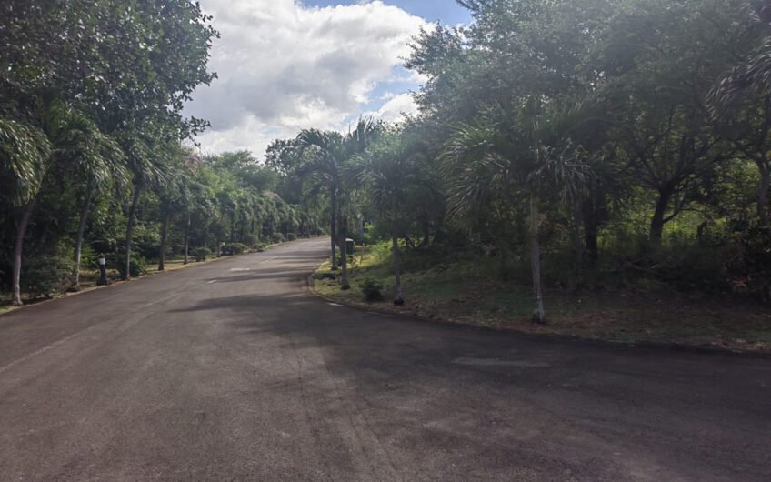 For sale residential land at Domaine Saint Louis, Pailles