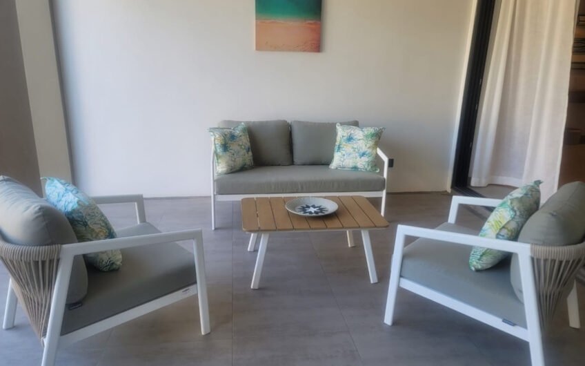 Elegant Ground-Floor Apartment for Long-Term Rent in Tamarin!
