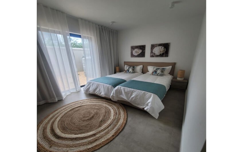 Elegant Ground-Floor Apartment for Long-Term Rent in Tamarin!