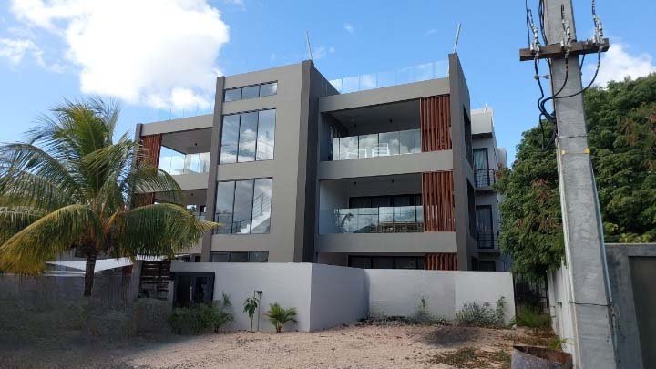 Elegant Ground-Floor Apartment for sale in Tamarin!