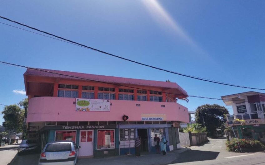 For sale commercial building of 8000sqft at Glen Park crossroads, Vacoas