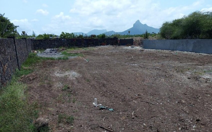 Exclusive Residential Land in Gated Community – Morcellement Mont Calme, Tamarin !