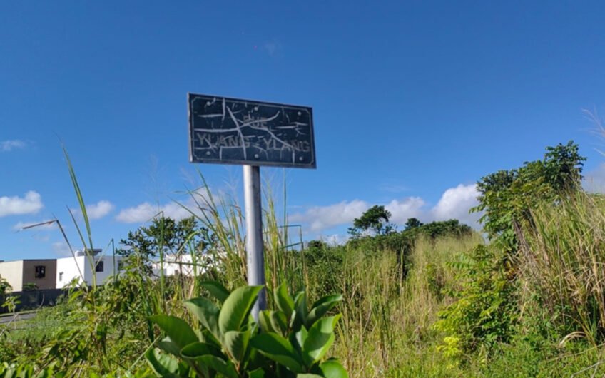 For sale nice residential land at Morcellement Highland Rose.