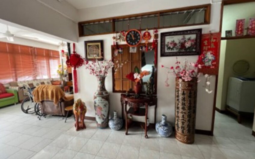 For sale commercial/residential building at Rue St Georges, Port Louis.