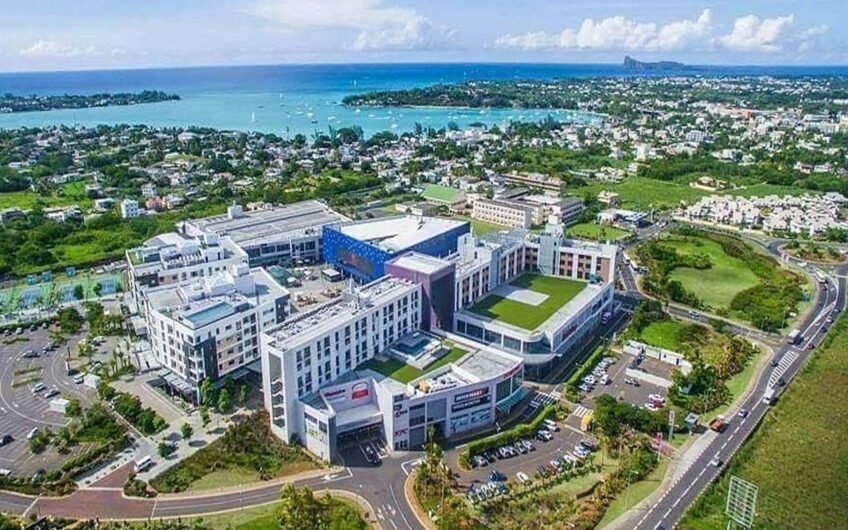 Fully Furnished 2-Bedroom Apartment for Sale – Grand Baie La Croisette