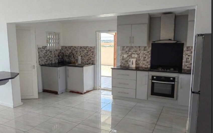 For sale beautiful beachfront villa of 4 bedrooms at Baie du Tombeau